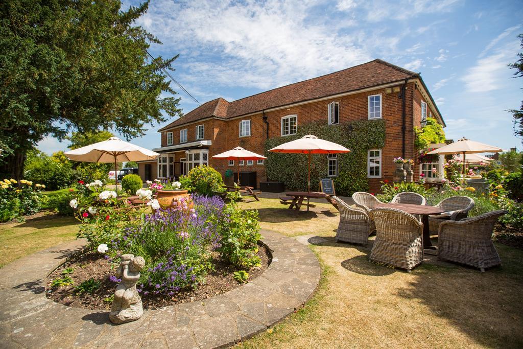 Bedford Arms Hotel Rickmansworth Zewnętrze zdjęcie